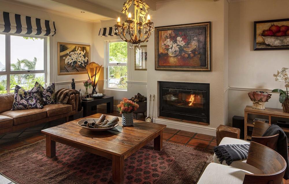 Spanish Farm Guest By Raw Africa Collection Guest house