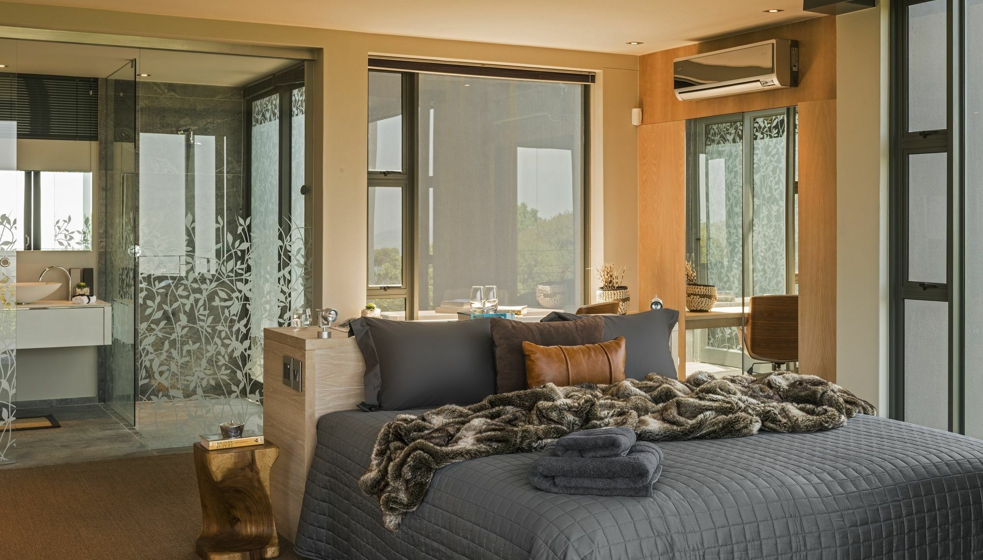 Spanish Farm Guest By Raw Africa Collection